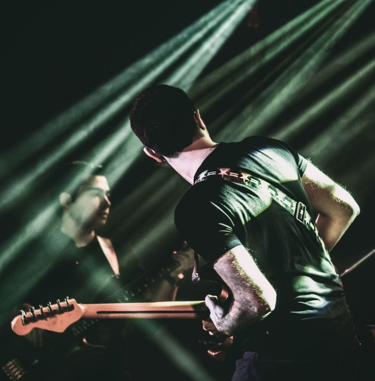 Olum Reqsi Uchan Ruh