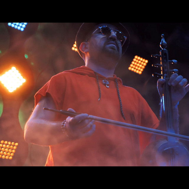 Menem Ya Sen - Instrumental Version